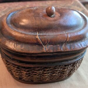 Vintage Wooden Trinket Box